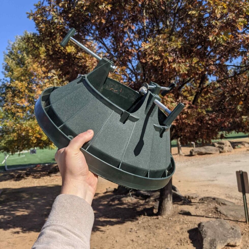 Christmas Tree Stand Set Up 