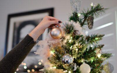 Creative, Budget-Friendly Christmas Tree Decorations: Fundraising Ideas